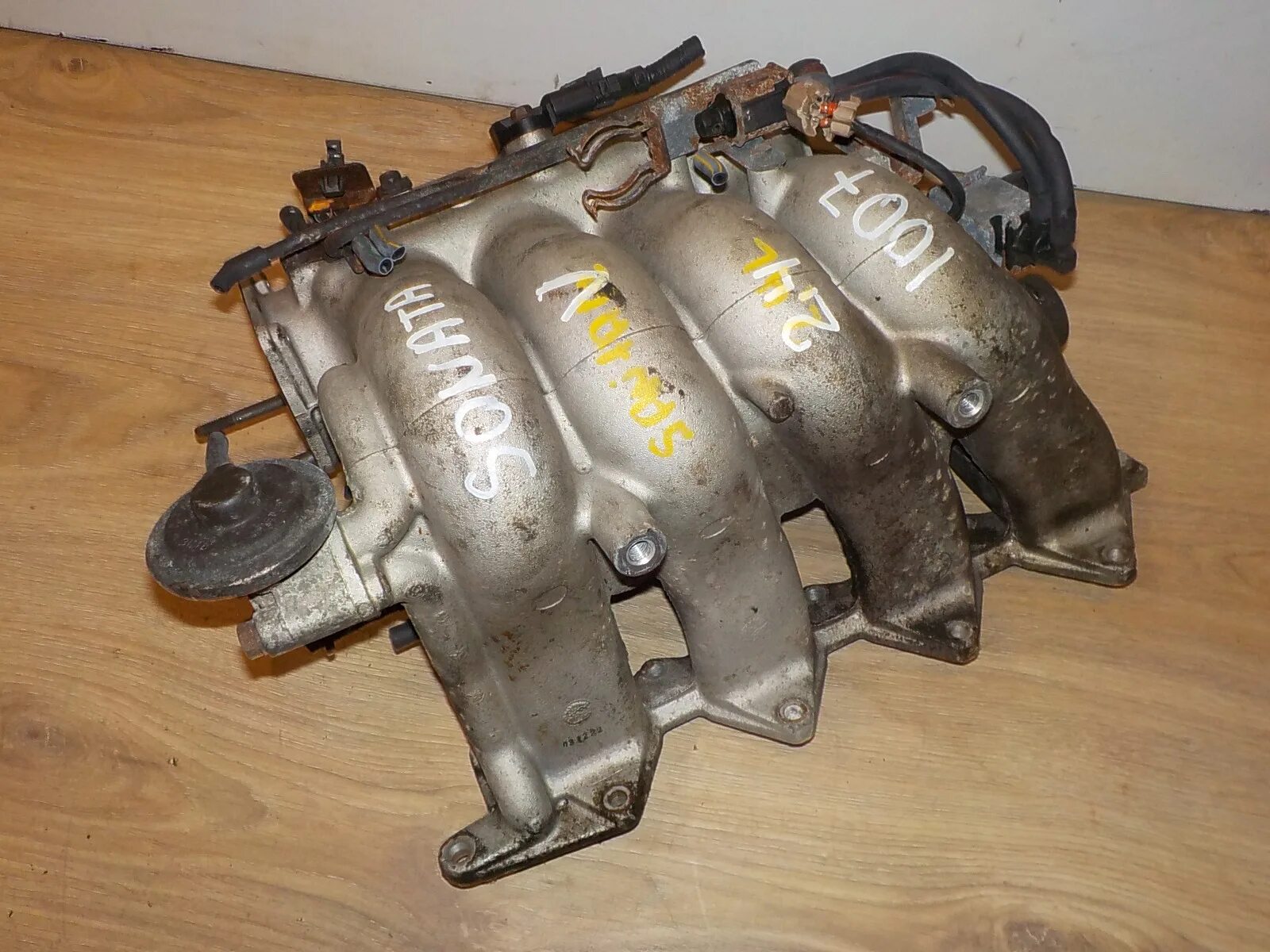 Выпускной коллектор на соната 4. Впускной коллектор соната тагаз 2. Впускной коллектор соната ef 2. 0 137. 4.