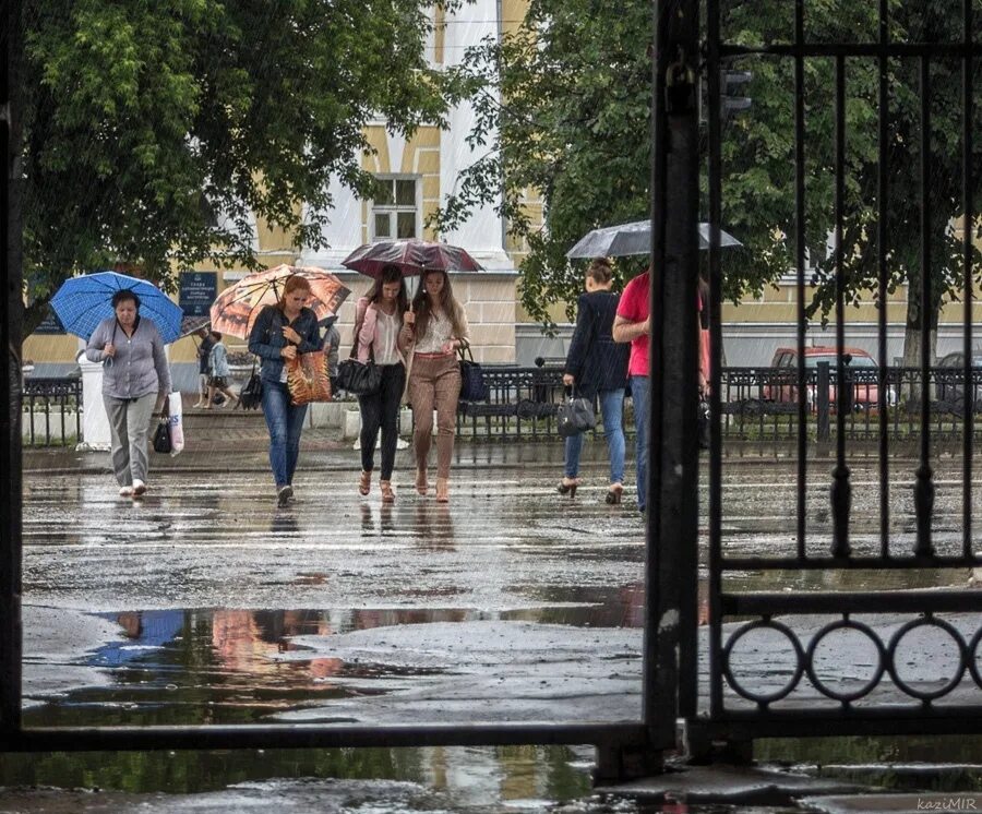 Летний ливень. Дождь в Костроме. Дождливая Кострома. Лето дождь.