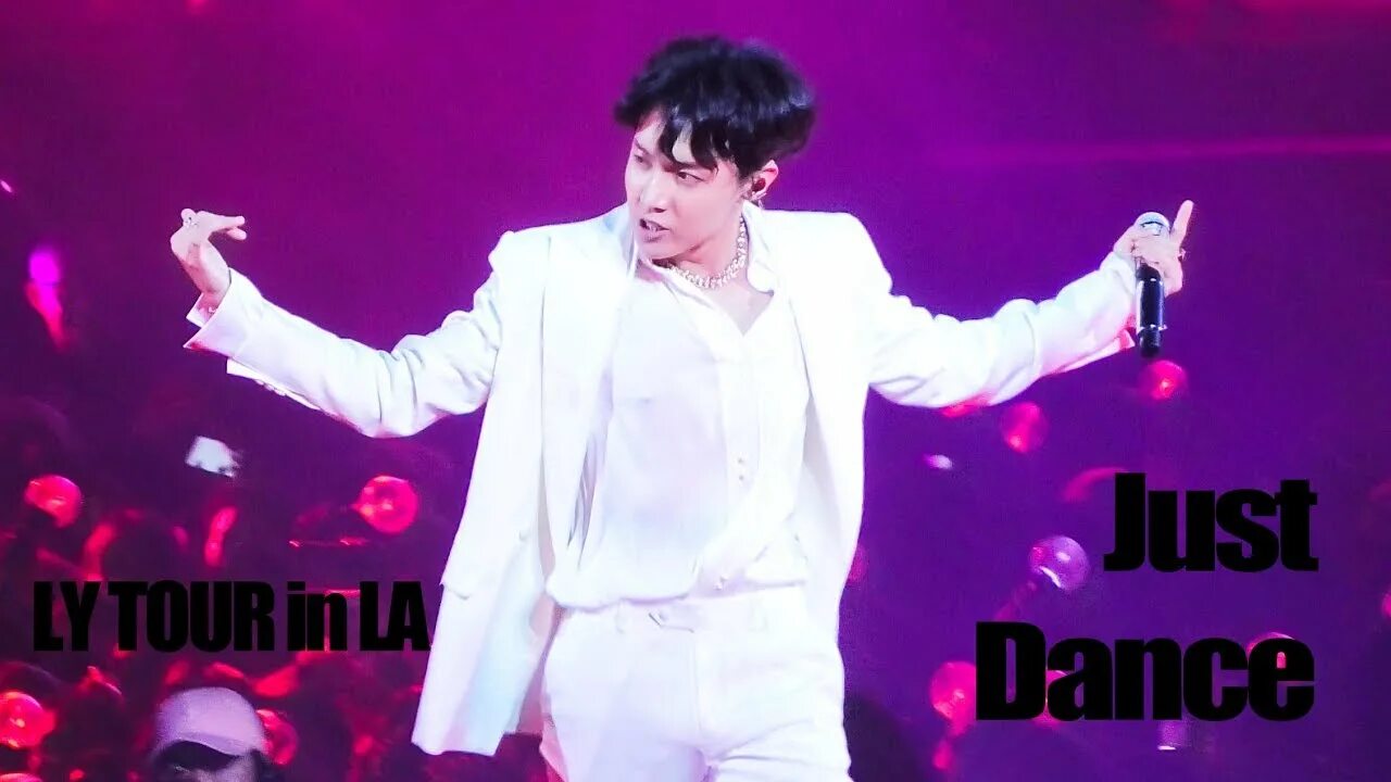 Хосок бтс. J hope just dance. Джей хоуп в белом. J hope just dance. J hope just dance.