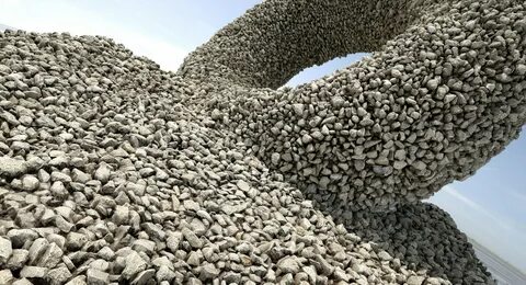 Огромный щебень