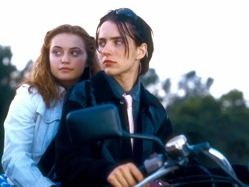 Преступление и наказание американский фильм. Преступление и наказание по-американски фильм 2000. Мэриэн селдес. Отражение преступления фильм 1994. Фильм преступление.