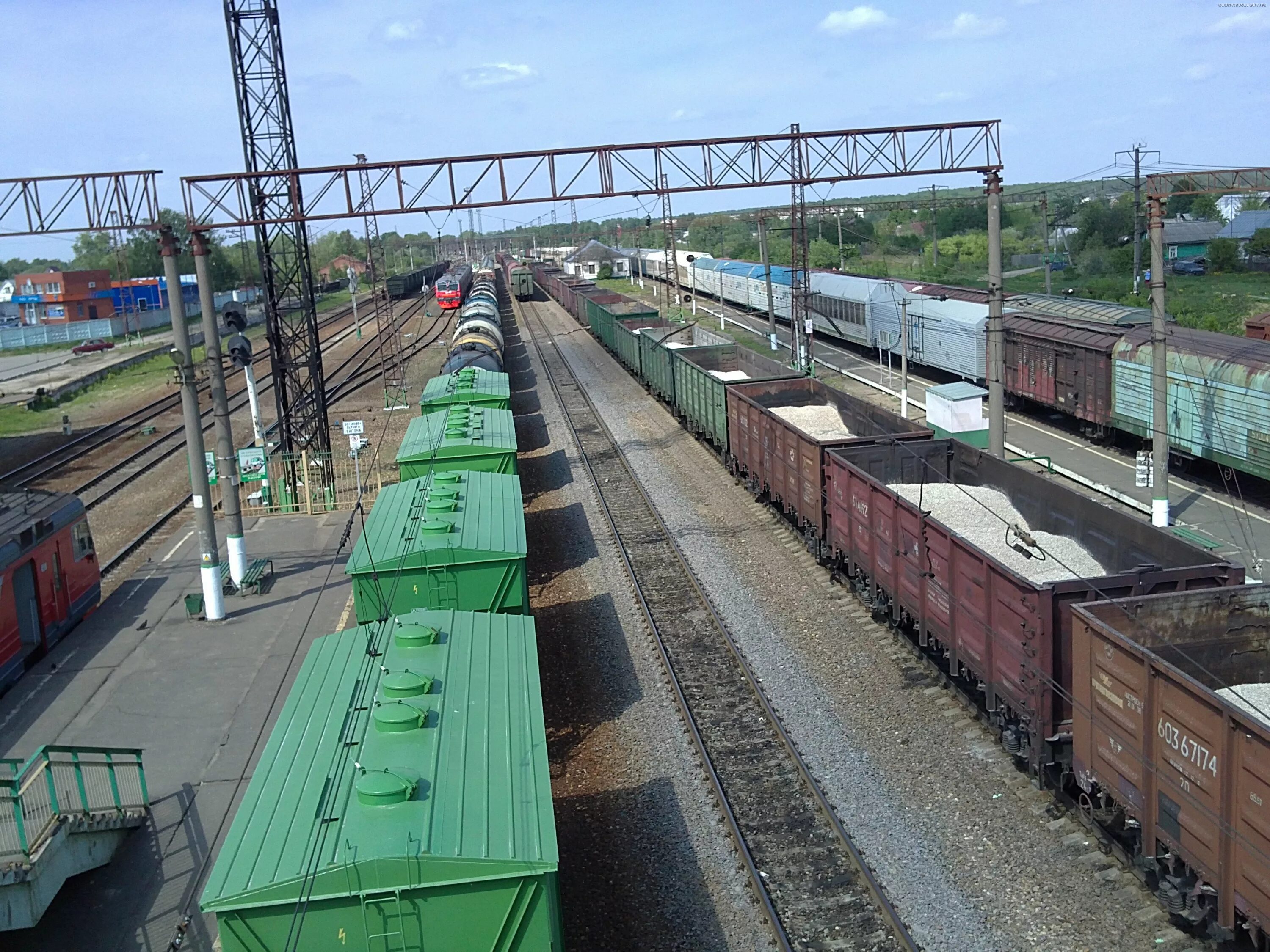 Ступино московской области михнево. Железнодорожная станция Михнево. Станция Михнево Московская область. Михнево Ступино поселок. В Михнево здание вокзала.