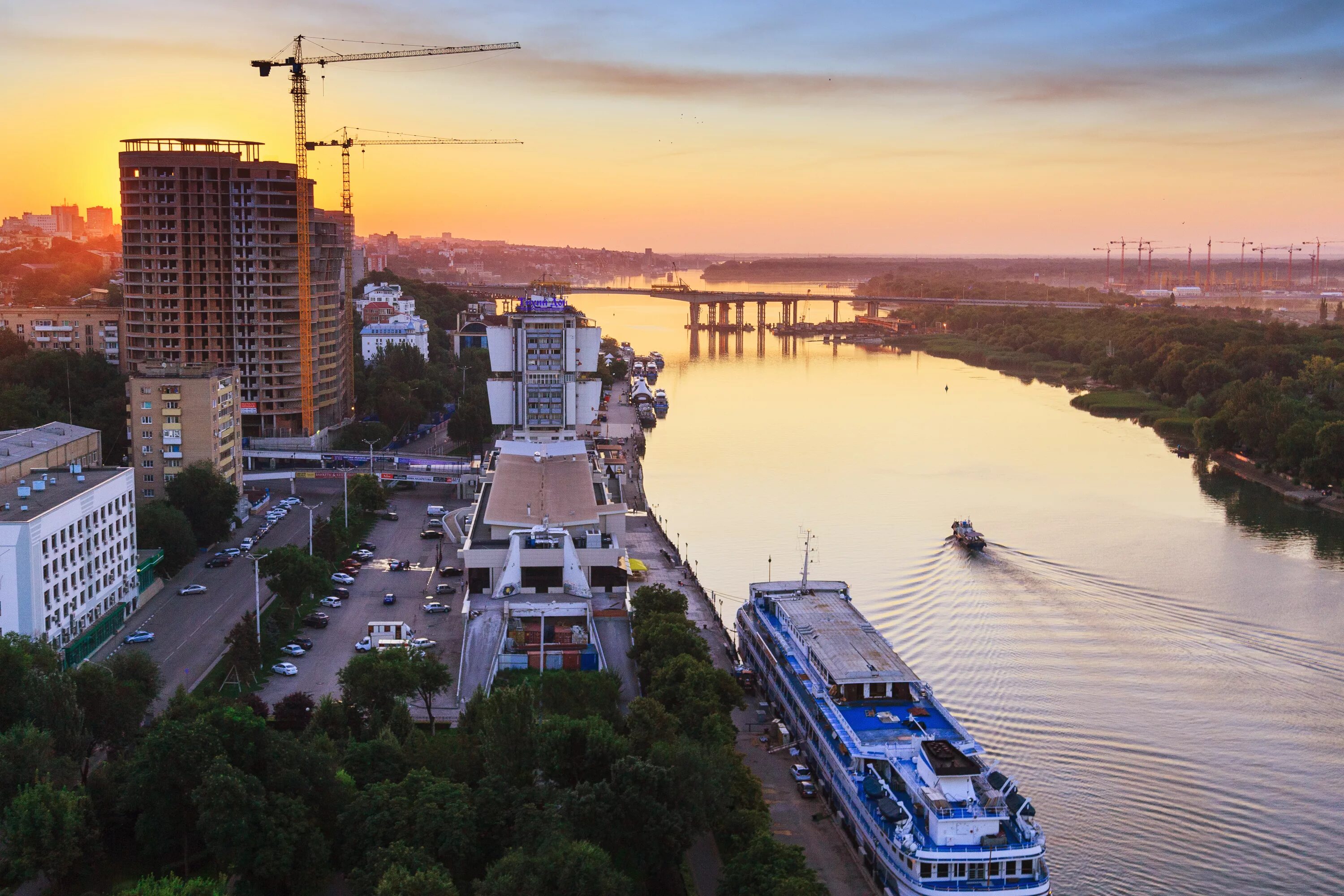 Фотосессия дону. Ростов Демков. Денис Демков. Ростов на Дону мост Сиверса Демков. Ростов на Дону Денис Демков.