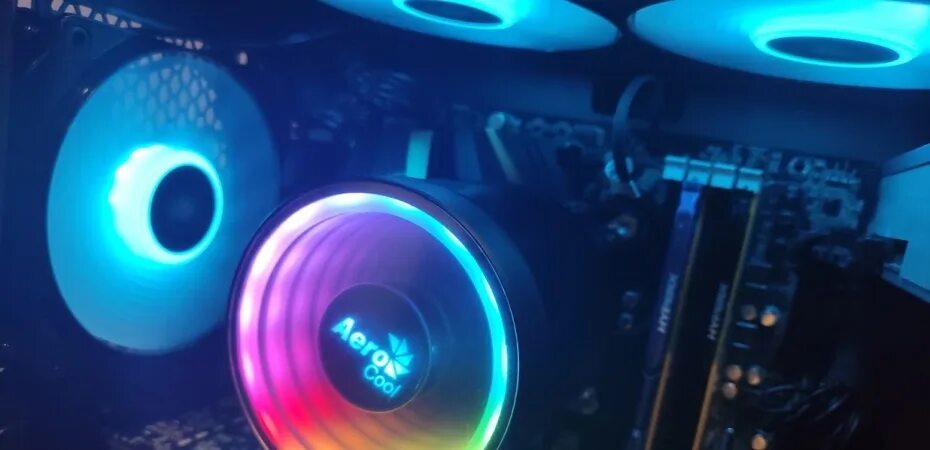 Мтс fog play обзор. Mts fog play. radeon rx 580 светиться. mts fog play новый. fog play.