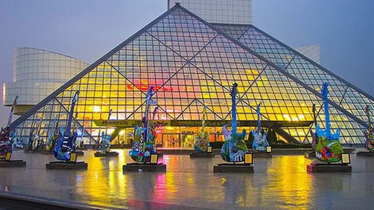 Зал славы рок-н-ролла (кливленд, сша, 1995). Зал славы рок н ролла список. Зал славы рок-н-ролла 2021 гости. Музей рок н ролла в кливленде. Зала славы рок-н-ролла в кливленде.