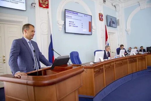 Департамент имущественных отношений омск. Омск министр имущественных отношений. Министр имущественных отношений омской. Министр имущественных отношений омской. Заксобрание омск головачев.