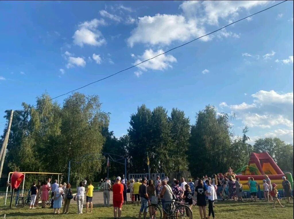 Чертково храм. Село чертково пенза. Пенза чертково. Грабово пензенская область школа. Вокзал чертково.