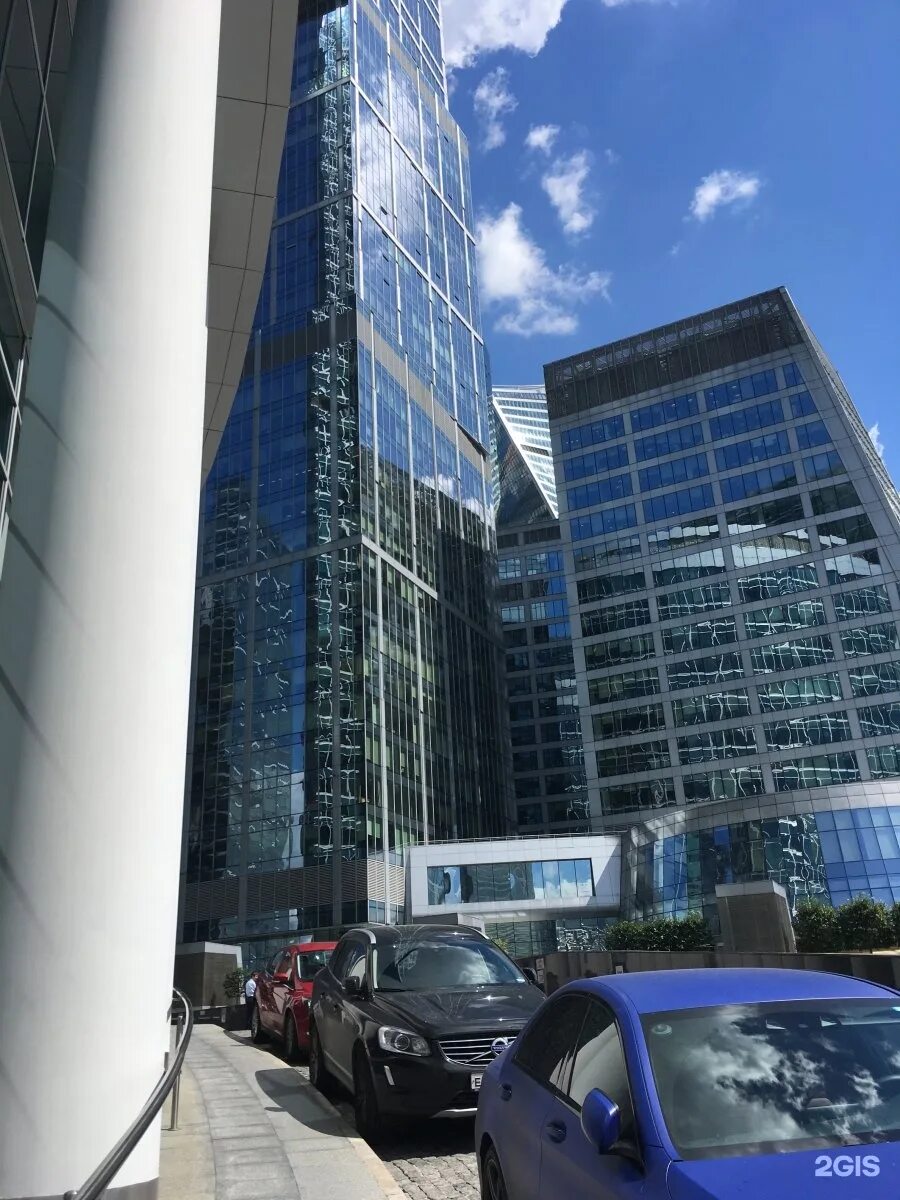 Здание известия в москве. Компания башня. Башни петронас чертежи. Строительство москоу сити. Московские башни фирма.