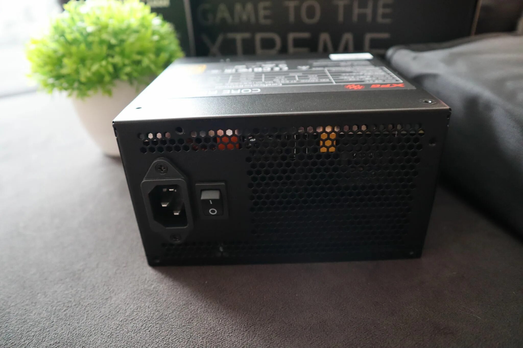 A data core reactor. Xpg core reactor 850w. блок питания xpg. a-data xpg core reactor 750. a-data xpg core reactor 650.