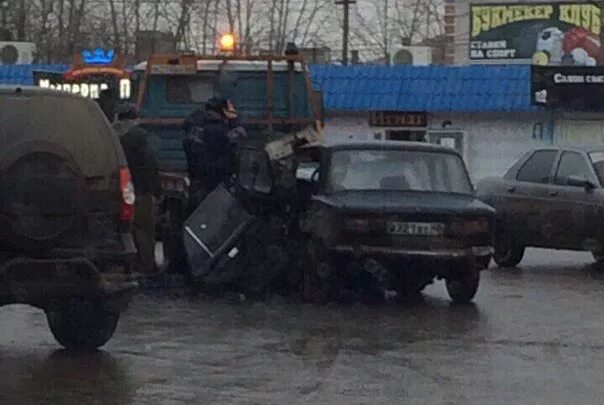 Ртищево происшествия ольшанка. Ольшанка ртищево последние новости чп происшествия. Ольшанка ртищево последние новости чп происшествия. Авария на трассе аткарск ртищево. Ольшанка ртищево последние новости чп происшествия.