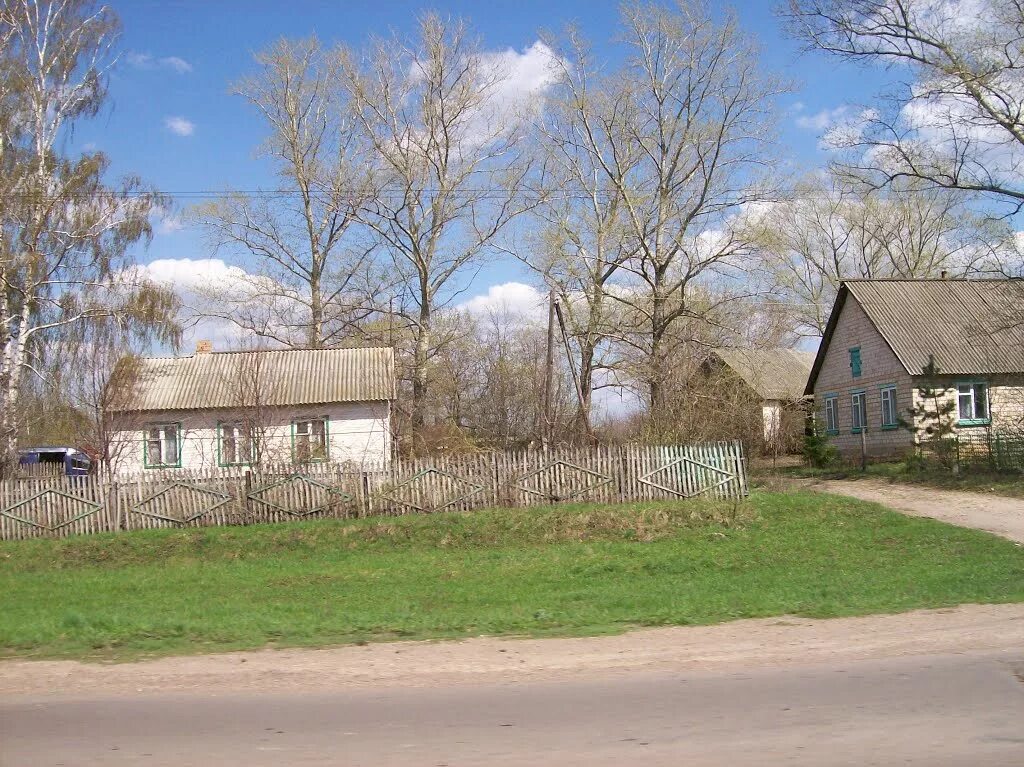 краснозоренский район орловской области. поселок красная заря орловской области. село красная заря орловская обл. поселок красная заря. знак краснозоренский район.