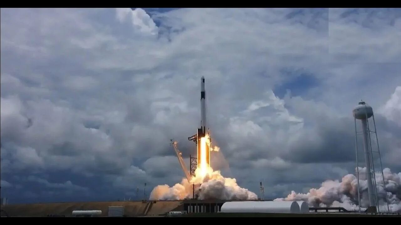 What time is the spacex launch today. What time is the spacex launch today