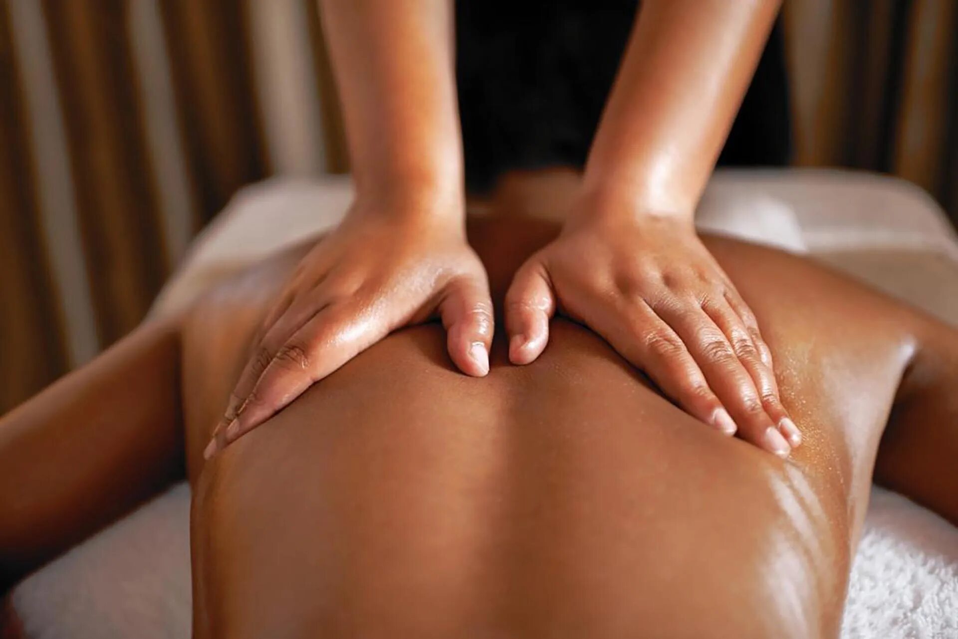 Massage org. Массаж тела. Классический массаж тела. Массаж спины. Массаж картинки.