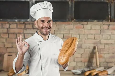 Человек который печет хлеб