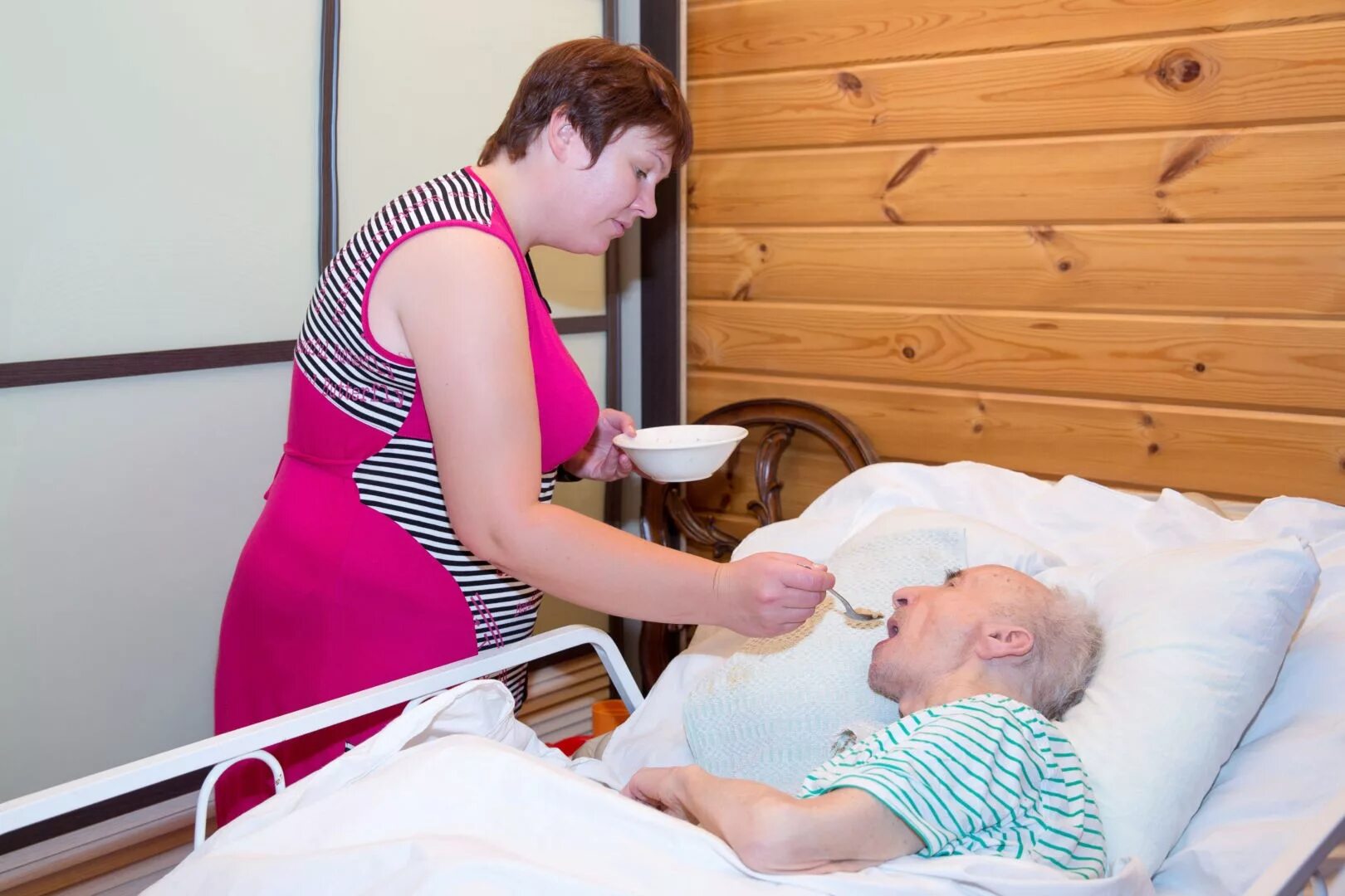 Пансионат для лежачих после инсульта nursing home