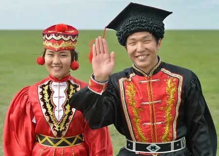 Калмыцкий народный костюм
