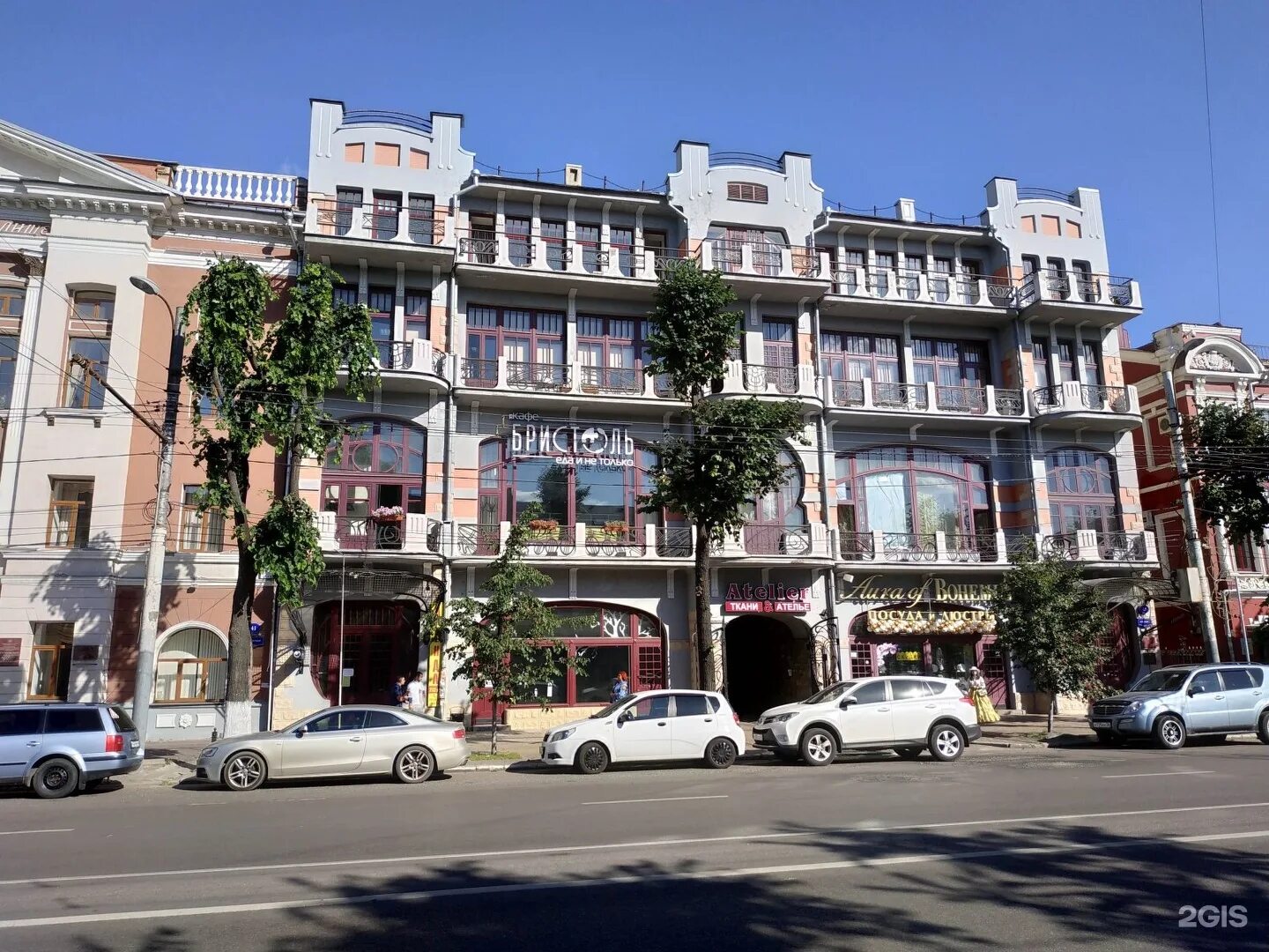 Центральная улица воронежа проспект революции. Воронеж, просп. Проспект революции революции воронеж. Санта барбара воронеж проспект революции. Проспект революции 36/38 воронеж.