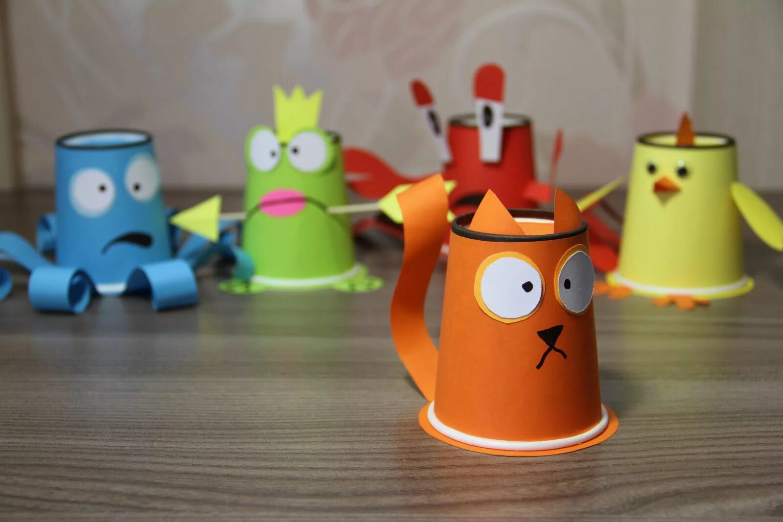 Поделки знаешь какие. Поделки для дошкольников. Поделки своими руками. Интересные поделки. Поделки знаешь какие.