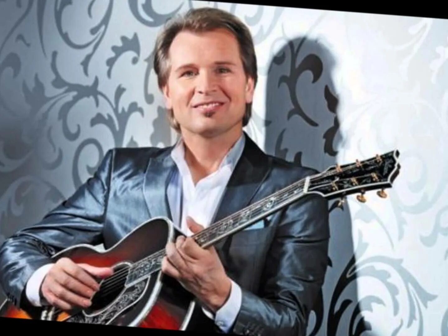 Она меня околдовала и навечно себе забрала. Песня околдуй меня. Песня она меня околдовала. Любовь аскерова. Околдую тебя.