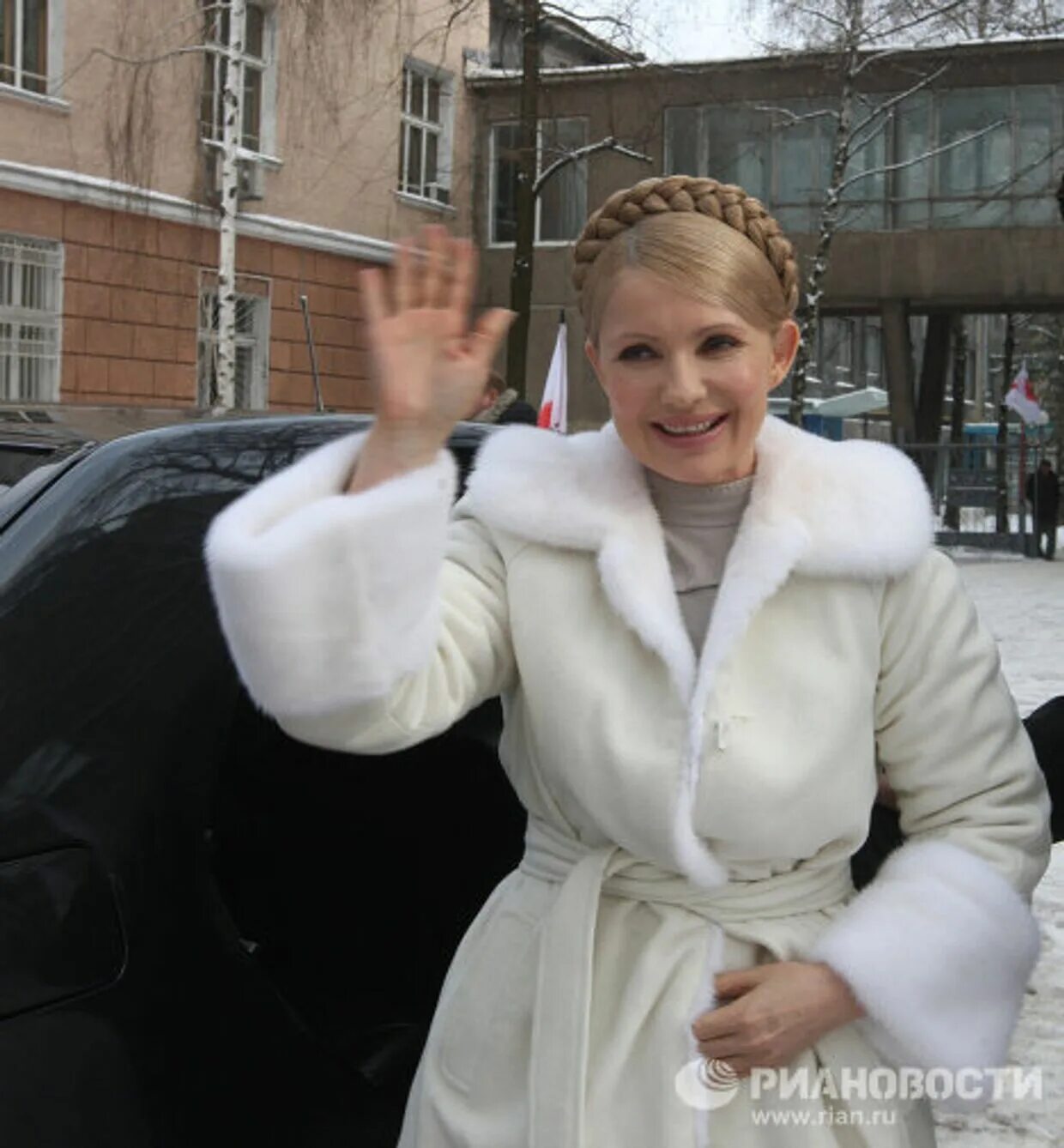 Юлия тимошенко в молодости. Юлия тимошенко. Юлии тимошенко в молодости. Юлия тимошенко в шубе. Девичье фамилия тимошенко.