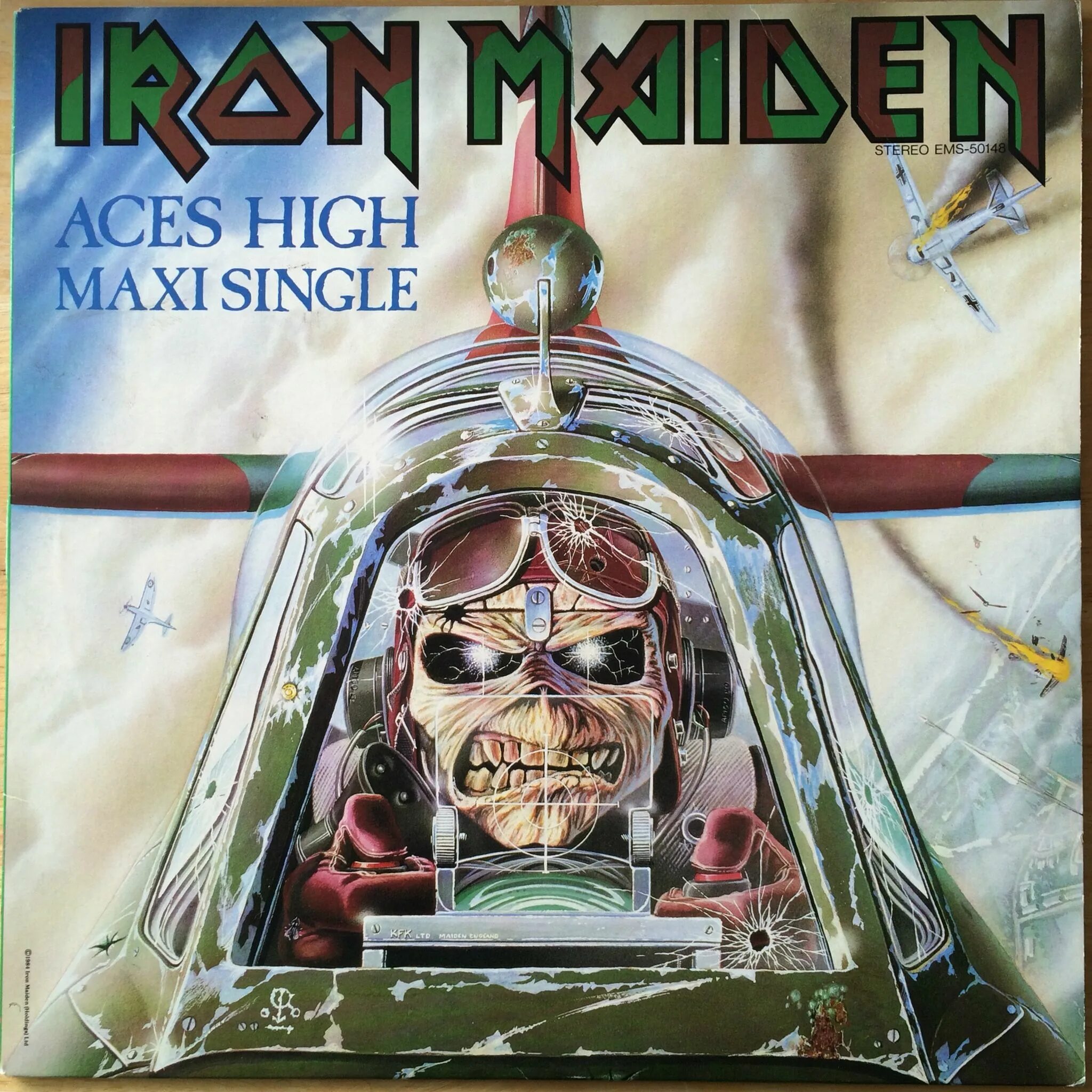 Aces high iron. Ирон майден группа. Айрон мейден обложки. Символ Айрон мейден Эдди. Iron Maiden пластинки.