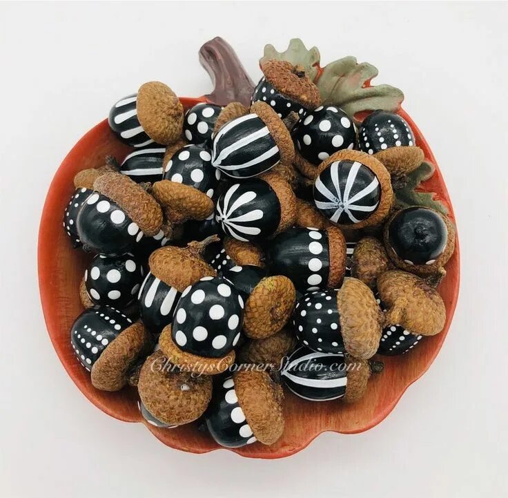 Easy Fall Acorn Wreath Tutorial Acorn wreath, Wreath tutorial, Acorn