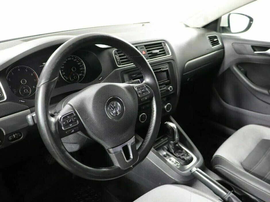 С. Jetta 2013 1. 4 tsi. 4 tsi. Джетта 6 dsg.
