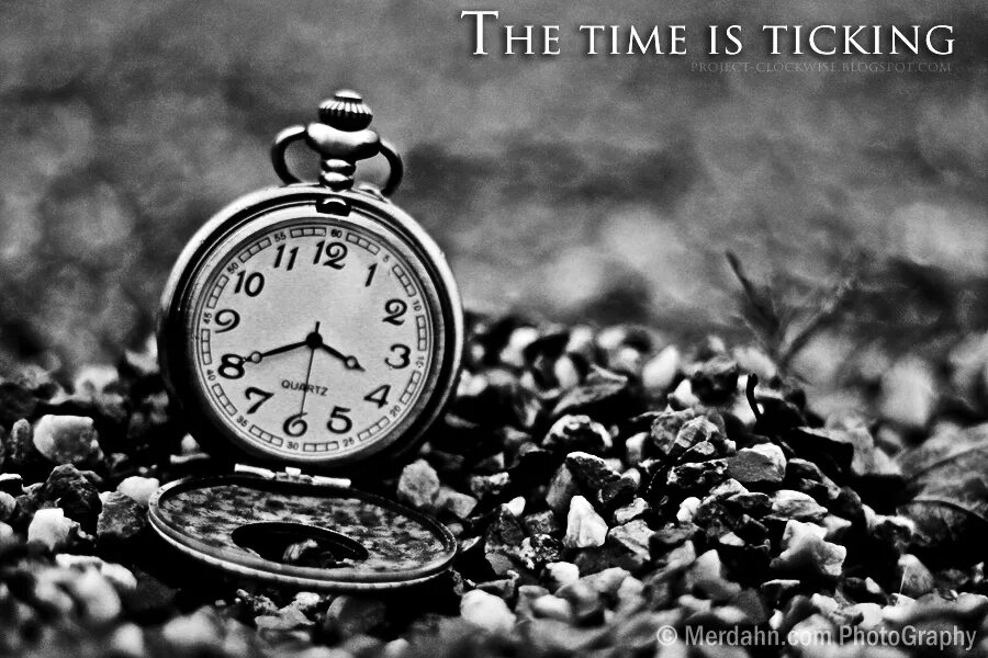 Песня ticking. Ticking. times ticking. задумчивые часы. time is.