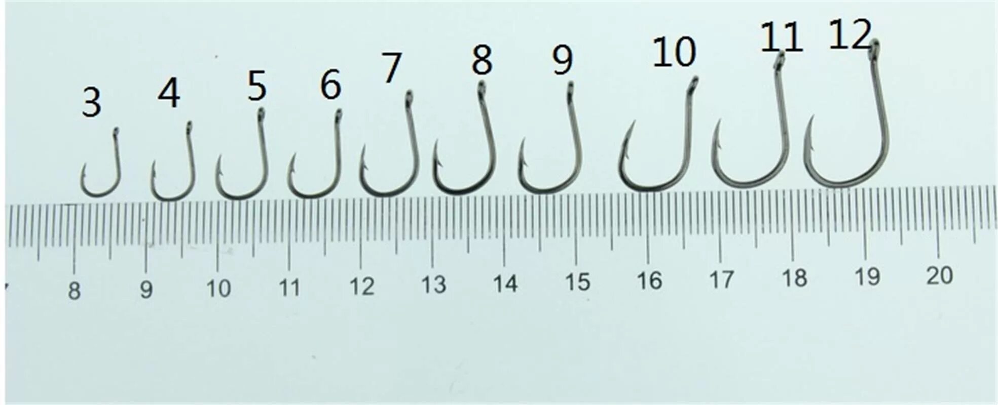 Крючки для ловли карася. Рыболовные крючки тройники размер номер 10. Нумерация рыболовных крючков по размеру. Рыболовные крючки тройники № 1 размер. Крючки тройники рыболовные 5/0 Размеры.