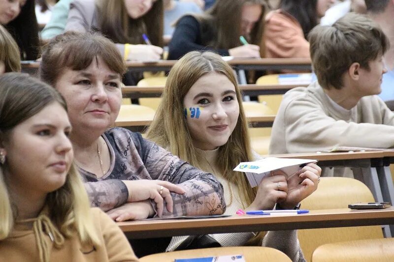 День открытых дверей в вузах Новосибирска.