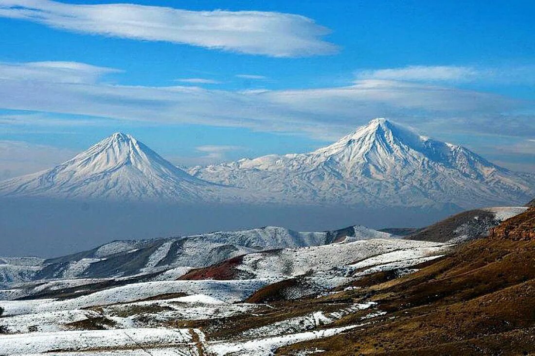 Вулкан Арарат. Малый Арарат вулкан. Гора Арарат. Гора Арагац и Арарат. Арарат находится в армении