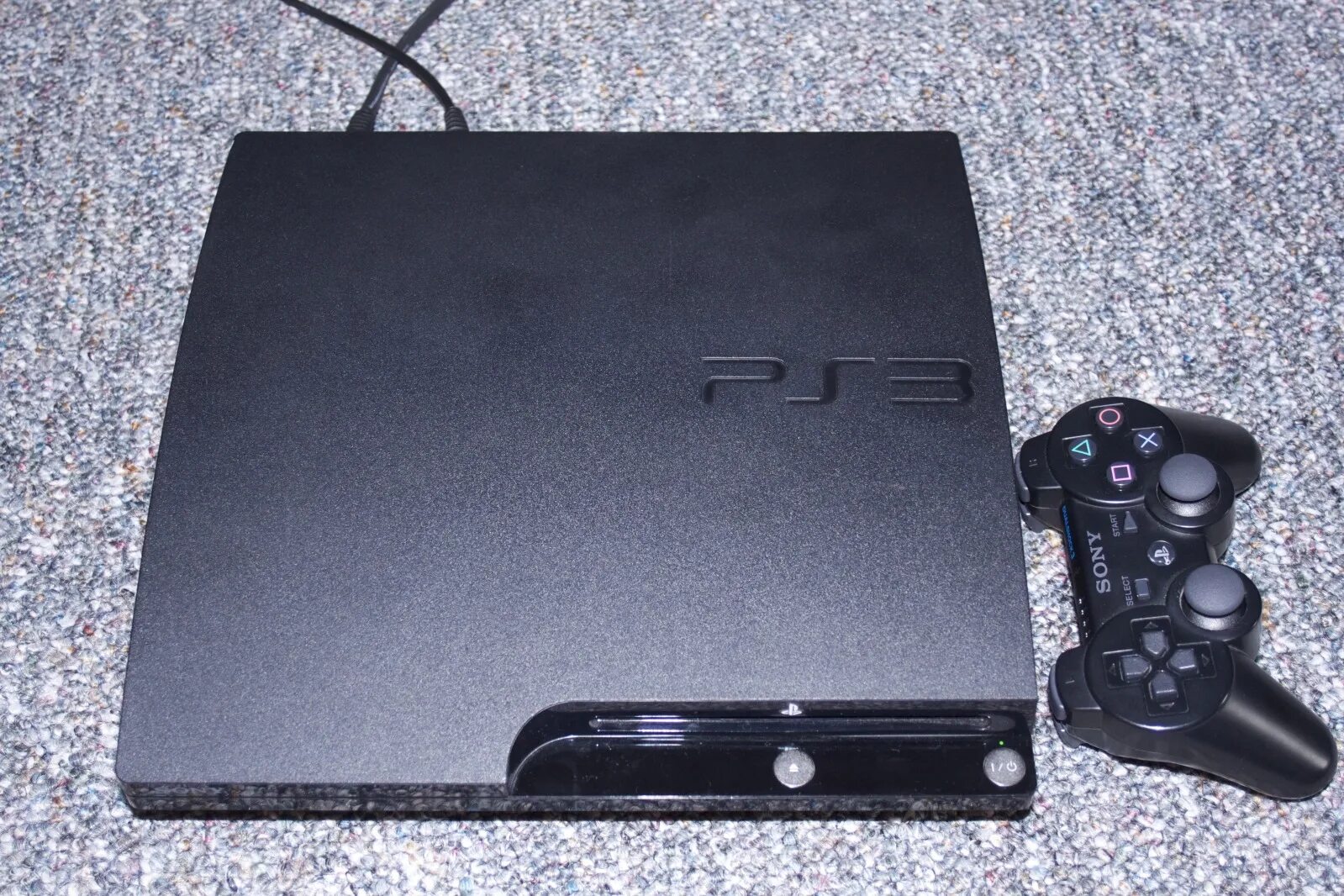 Sony ps3 Slim. Сони плейстейшен 3 слим. Sony PLAYSTATION 3 Slim 320 ГБ. Ps3 Slim Cech-3.