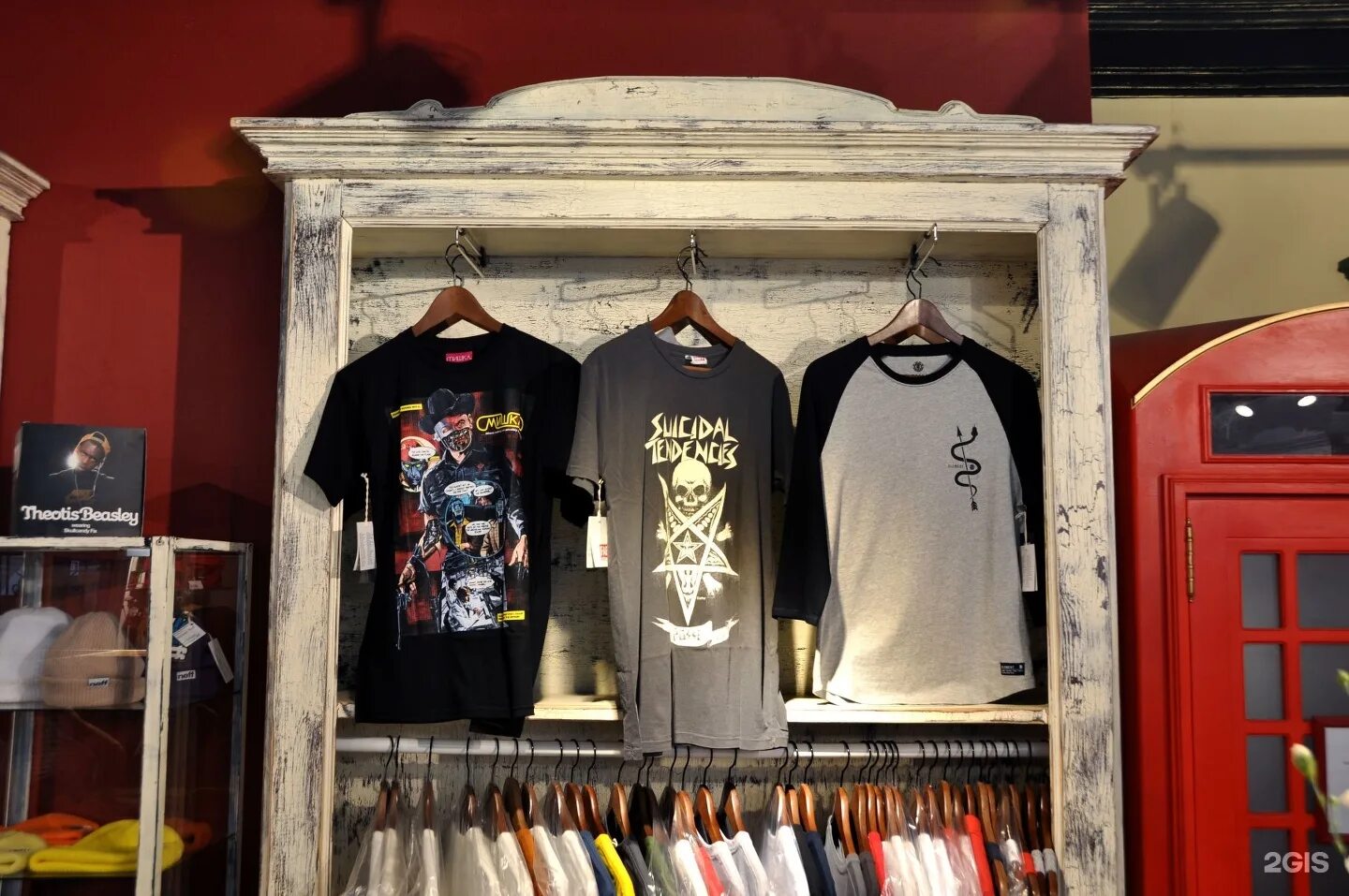 Fab store. Одежда для питера. фаб стор. винтажный магазин одежды спб. fab store спб.