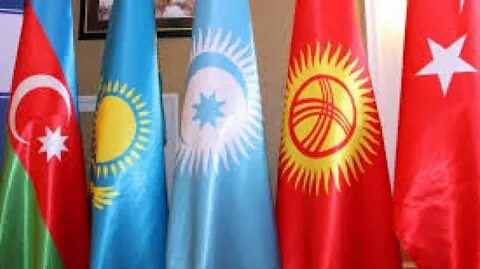 Керемет брюнетка порно