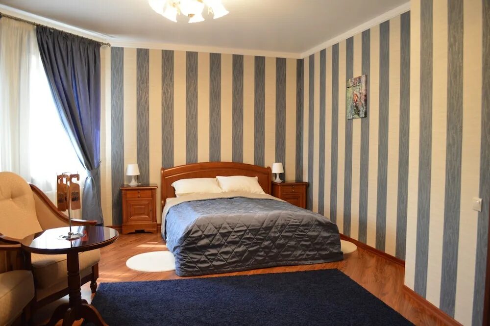 Forum plaza краснодар. Парк-отель хамовники 3*. Анзас гостиница абакан. Бц спектр хамовники. Гостиница спектр хамовники.