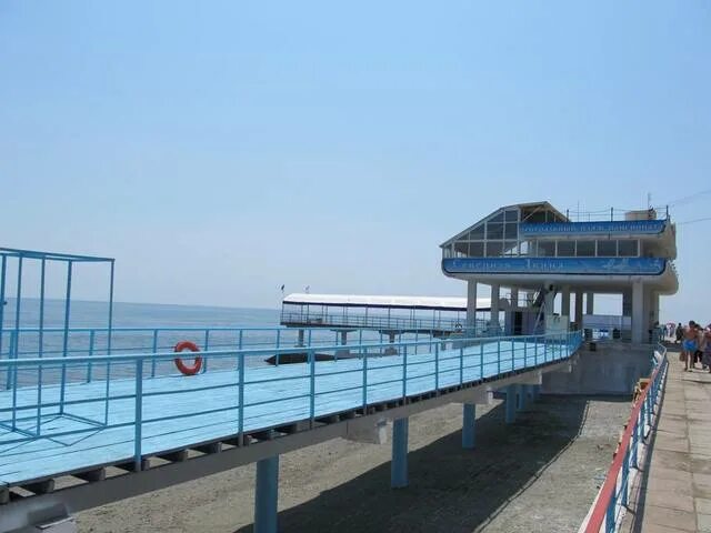 Алушта заброшенный пансионат северная двина. Северная двина алушта. Северная двина алушта. Пляж северная двина алушта. Пансионат северная двина алушта.