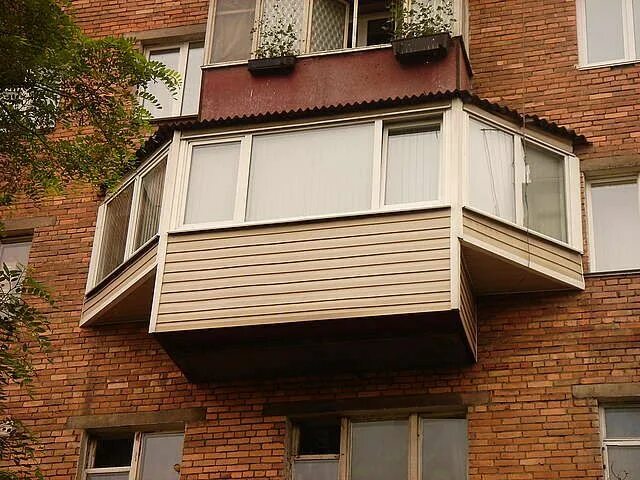 Кованые балконы во французском стиле на заказ в Санкт-Петербурге Французский бал
