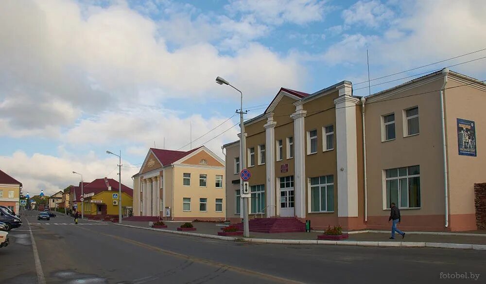 Город Воложин Беларусь. Воложин площадь свободы. Саковщина Воложинский район. Дом культуры Воложин.