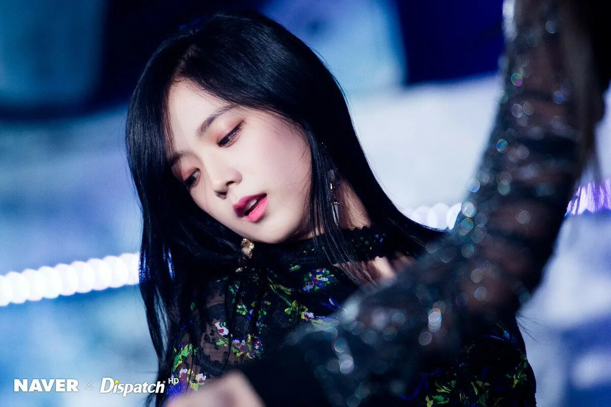 Самые красивые фотографии джису. Jisoo blackpink. Песня джису all eyes. Black pink jisoo. Kim jisoo blackpink.