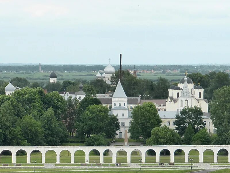 Ярославово Дворище Великий Новгород. Ярославово Дворище Великий Новгород торговая сторона. Ярославово Дворище Великий Новгород в древности. Великий Новгород Ярославово Дворище достопримечательности.