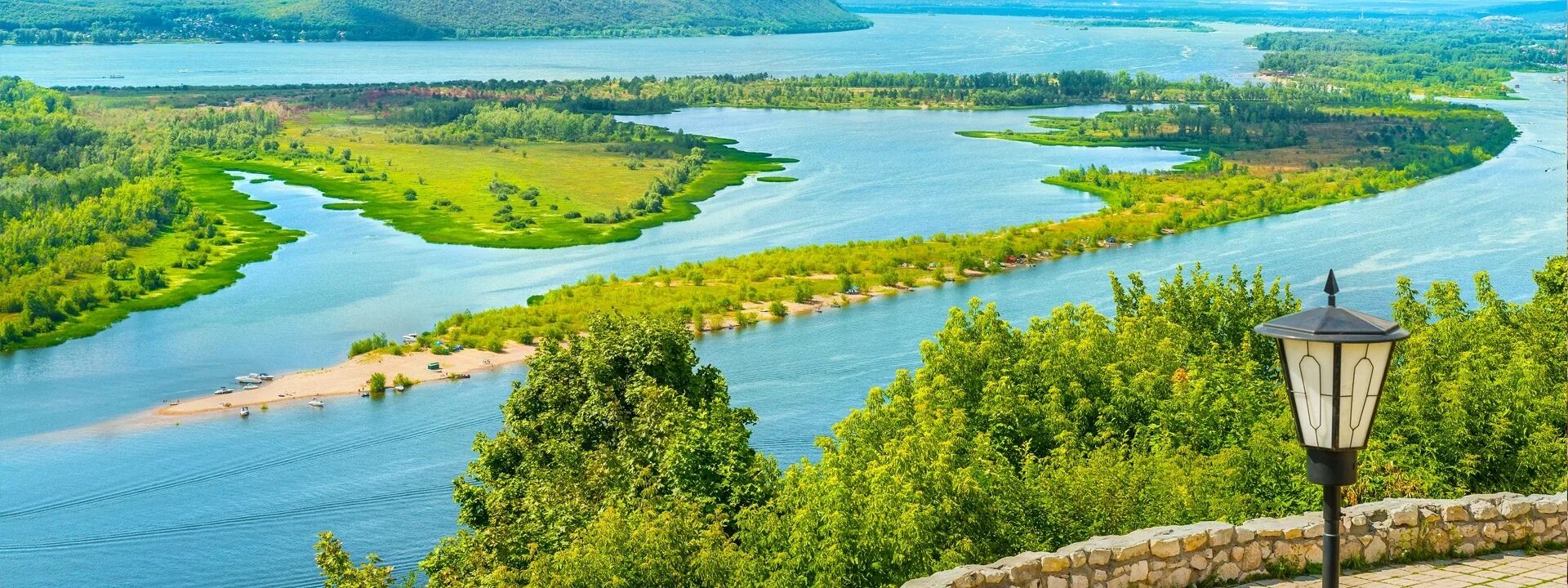 Богатство волги. Река Волга Саратов. Волга Волга река. Река Волга в Казахстане. Река Волга в Марий Эл.