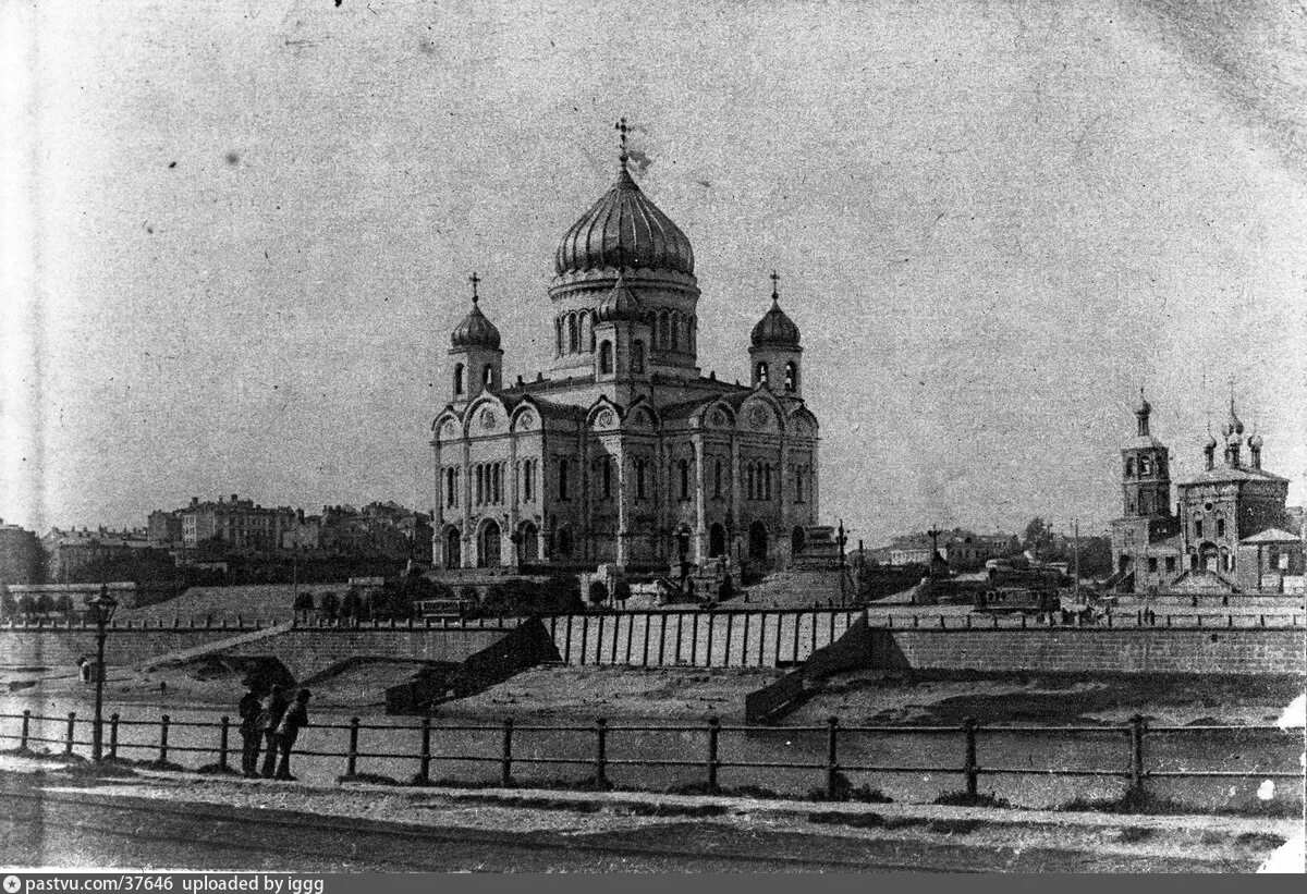 Храм христа спасителя до разрушения. Вид москвы с храм христа спасителя до разрушения. разрушение храмов 1920 храм христа спасителя. храм христа спасителя старые фото. панорама москвы с храм христа спасителя до разрушения.