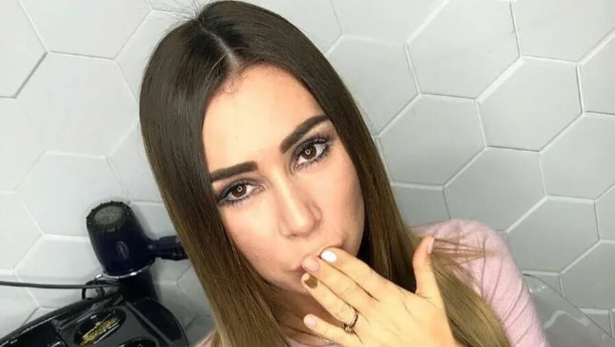 девчонок задушили