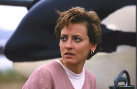 Is Lori Petty Gay? 