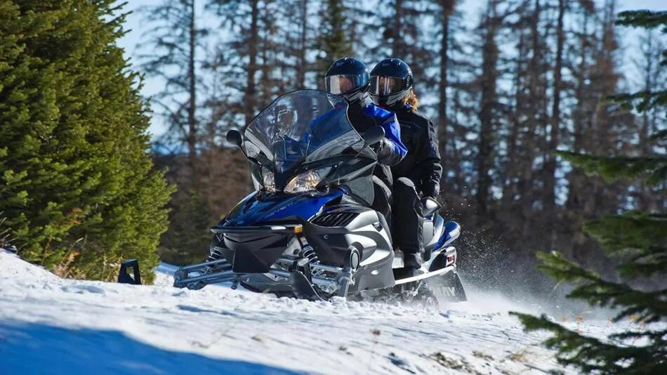 Купить м снегоход. Ямаха Вентура 500. Yamaha RS Venture. Ямаха Вентура РС 2015. Снегоход Ямаха 300.