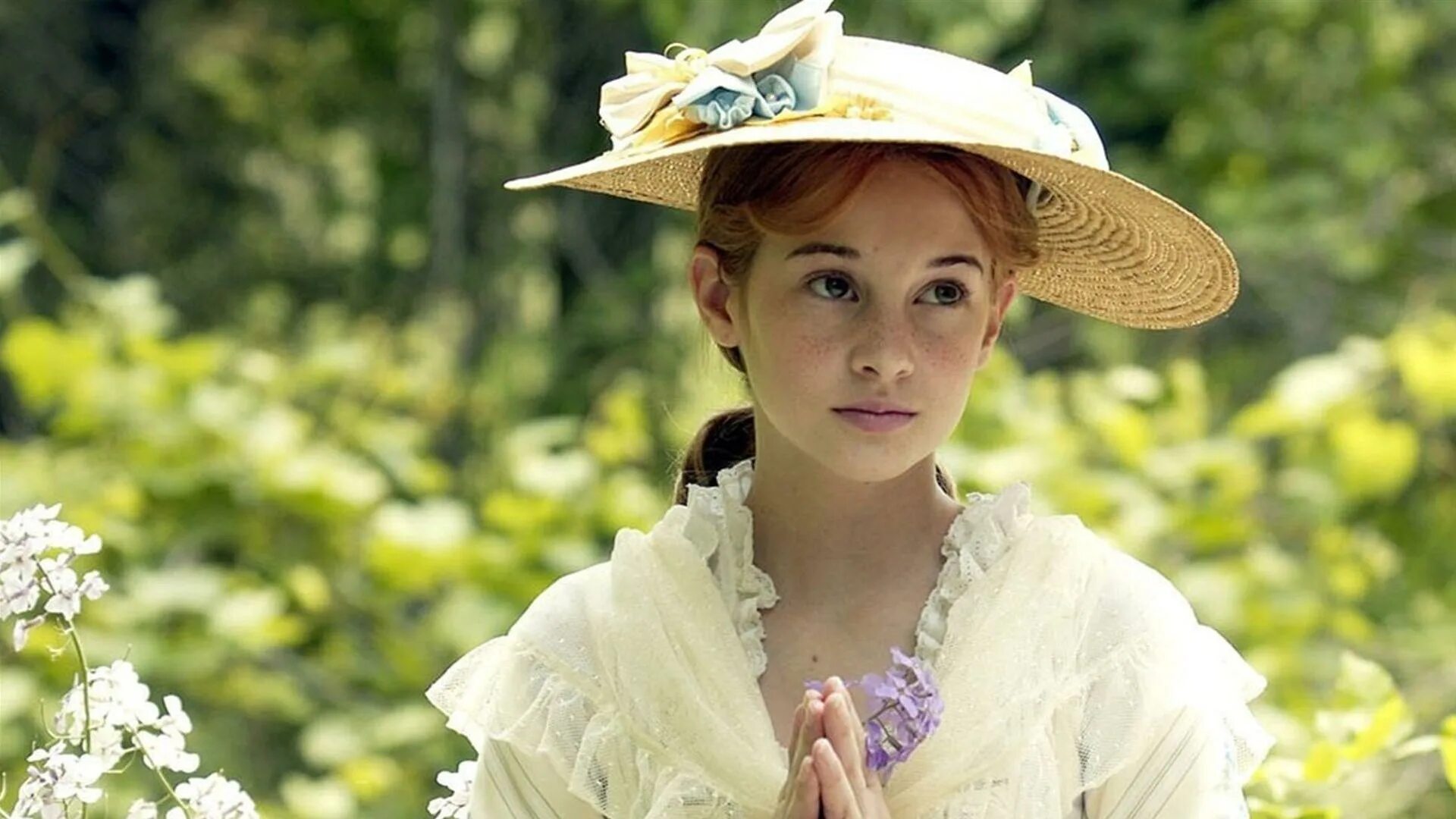 Три молодые девочки разделись. 1968). Kristin kreuk. Ксения семиохина в платье. Фелисити джонс нортенгерское аббатство.