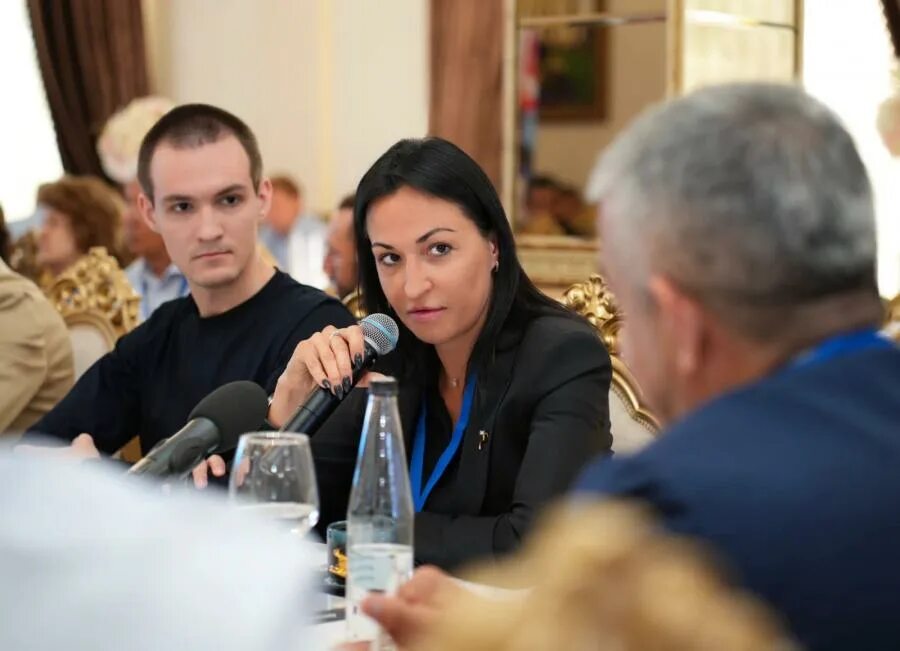 Экотуристическая конференция еж. Корам форум. Корам форум. Уз корам ко лого. Корам форум.