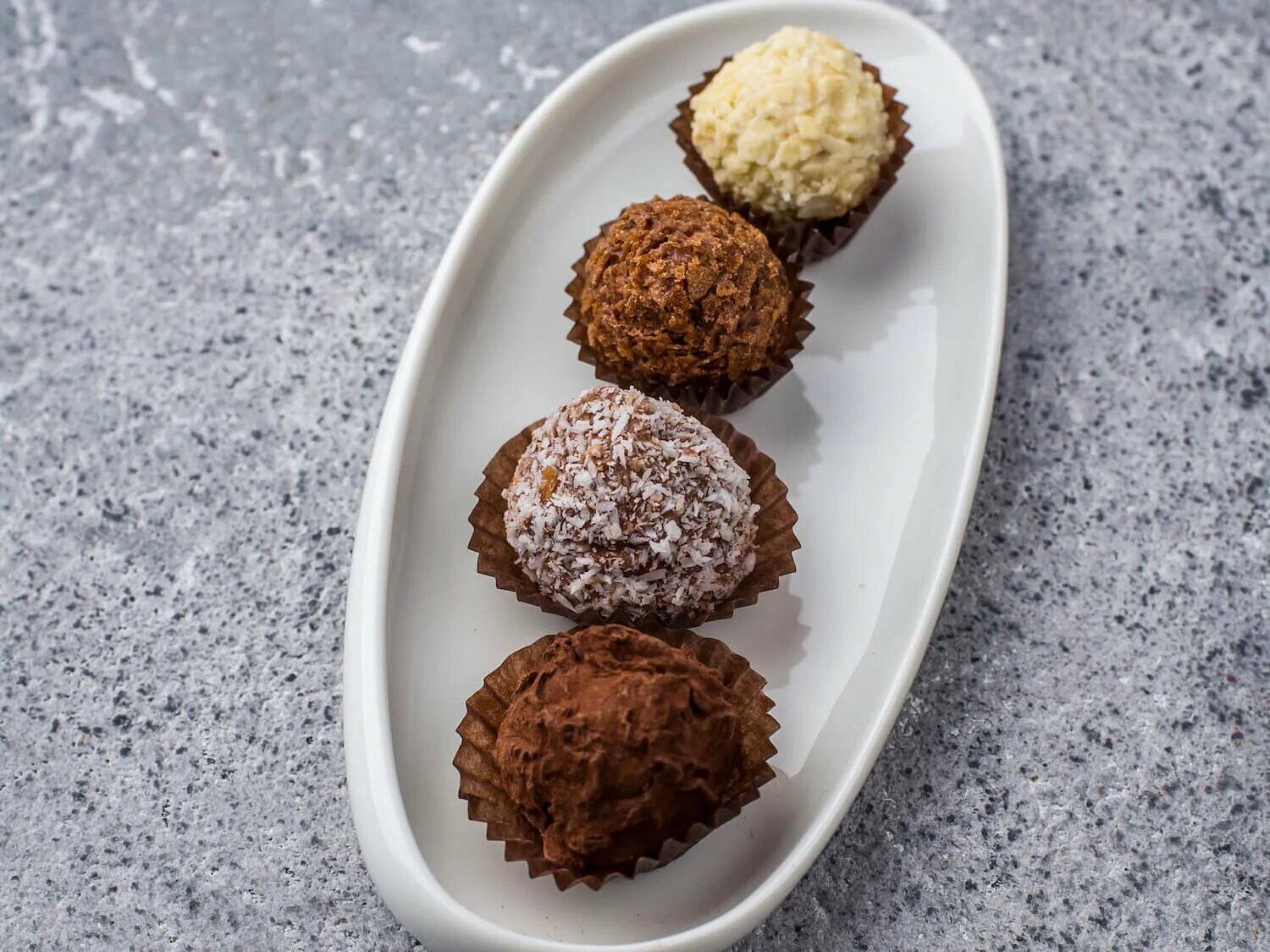 Essen трюфель. Конфеты эссен трюфель. &quot;truffle vanilla эссен. pink truffle конфеты. конфеты essen трюфель белый.