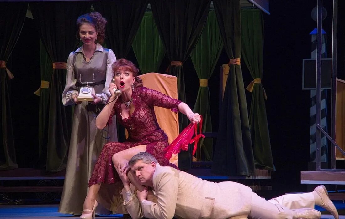 Спектакль тамбов билеты. Московский театр гетера. сильней театр. фауст рязанский драмтеатр. зверь тамбов драмтеатр.