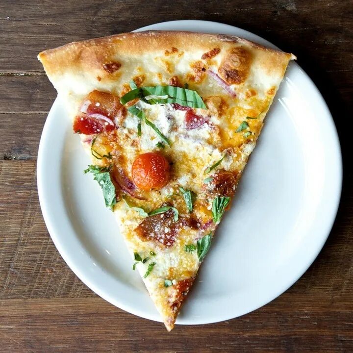 4 точка пицца. Пицца поинт. пицца в полете. пицца в небе. pizza point спб.